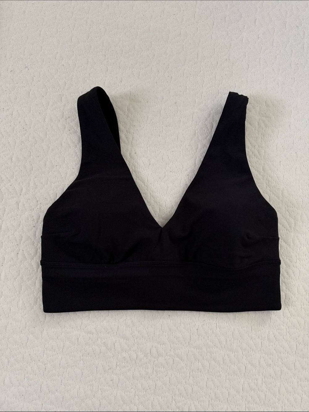 lululemon athletica Black V-Neck Wireless Sports Bra